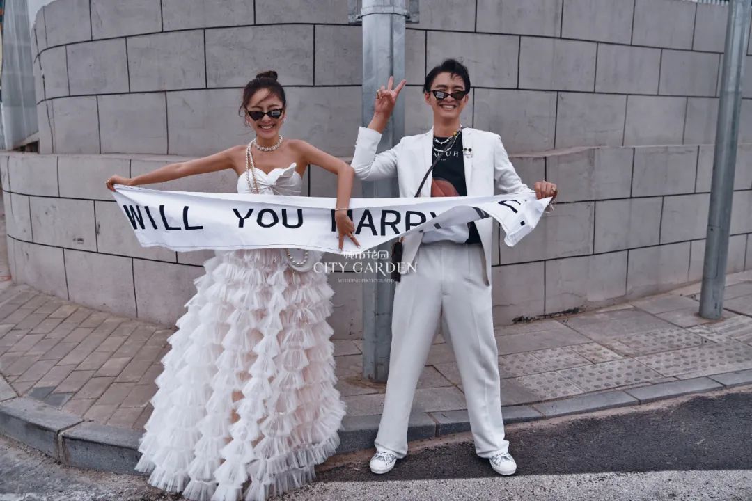 小红书火爆玄学赛道，复制粘贴，适合小白宝妈的兼职副业，每天只需1-2小时【揭秘】-一鸣资源网