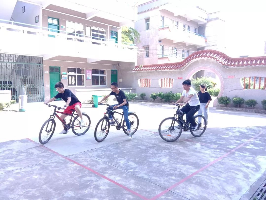 图片[13]-结业联欢||我们的相遇-一鸣资源网