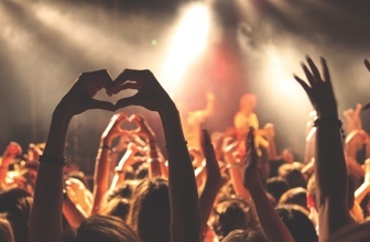 图片[1]-手机上有没有什么好用而且免费的视频剪辑软件？-一鸣资源网