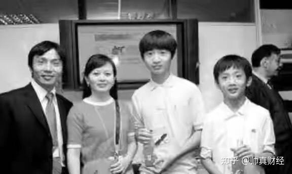 图片[1]-“蛋糕大王”罗红，身家几十亿却不爱事业，“不务正业”痴迷摄影-一鸣资源网