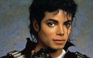 图片[1]-十年前迈克尔·杰克逊去世和这次科比去世哪个影响力大？-一鸣资源网